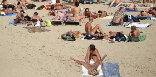 voyeur post beach purple blurred topless Porn Photos