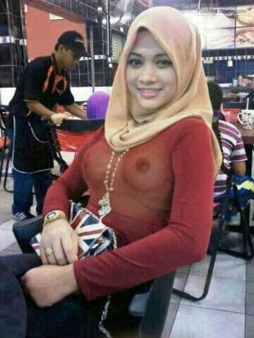 Muslim Girl Nipple - Muslim girl see through blouse restaurant Boobs Flash Pics, Public Flashing  Pics from Google, Tumblr, Pinterest, Facebook, Twitter, Instagram and  Snapchat.