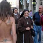 Nun’s reaction on naked girl on the street