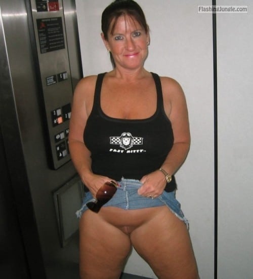 Upskirt Pics Pussy Flash Pics No Panties Pics MILF Flashing Pics  : Chubby wife in elevator