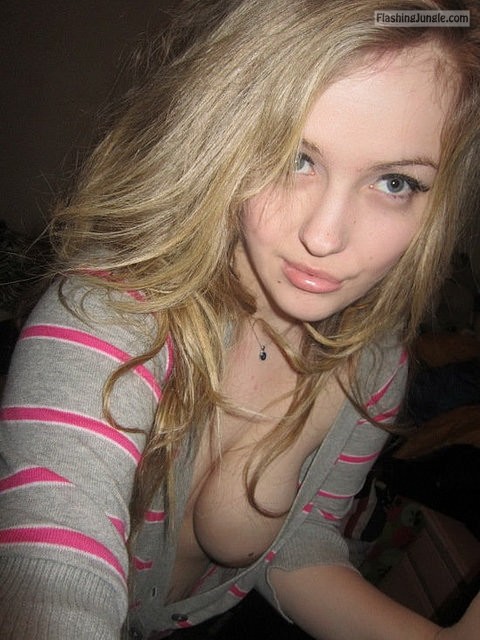 no bra teen perky pokies video - Blonde teen no bra sideboob teen boob - Boobs Flash Pics