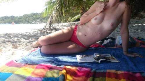 Public Flashing Pics  : nude babe seychelles couplebourgeoispariscuckold:My wife teasing me on a Seychelles…