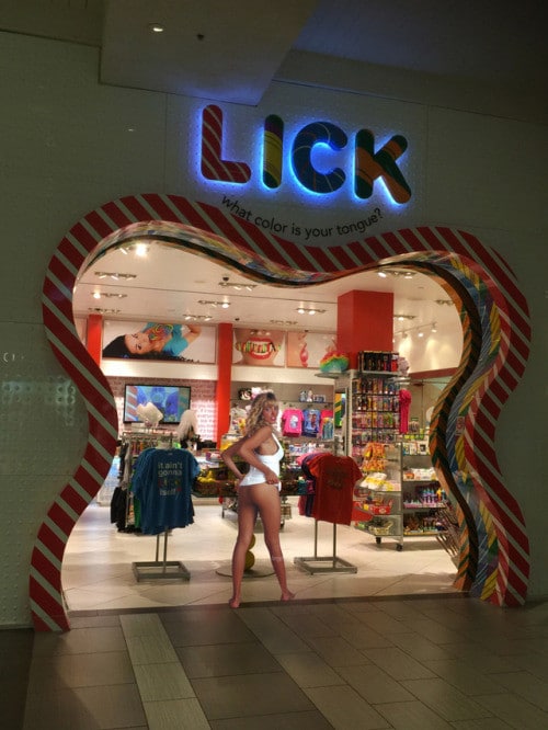 Public Flashing Pics  : angelmarx: Lick?  yes ma’am 