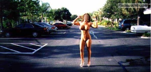 Photo public nudity