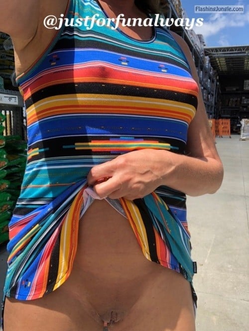 Nice MILF upskirt at Home Depot