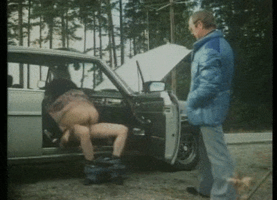 Public Flashing Pics  : Bob didn’t have the money to pay the mechanic for the roadside…