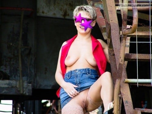 No Panties Pics: aingala: https://ift.tt/28QAaYk