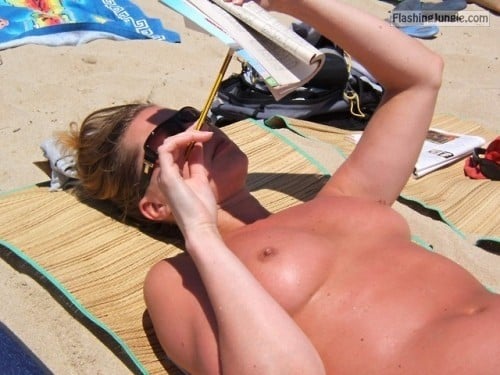 voyeur - voyeur on tits and nipples at the beach - Nude Beach Pics