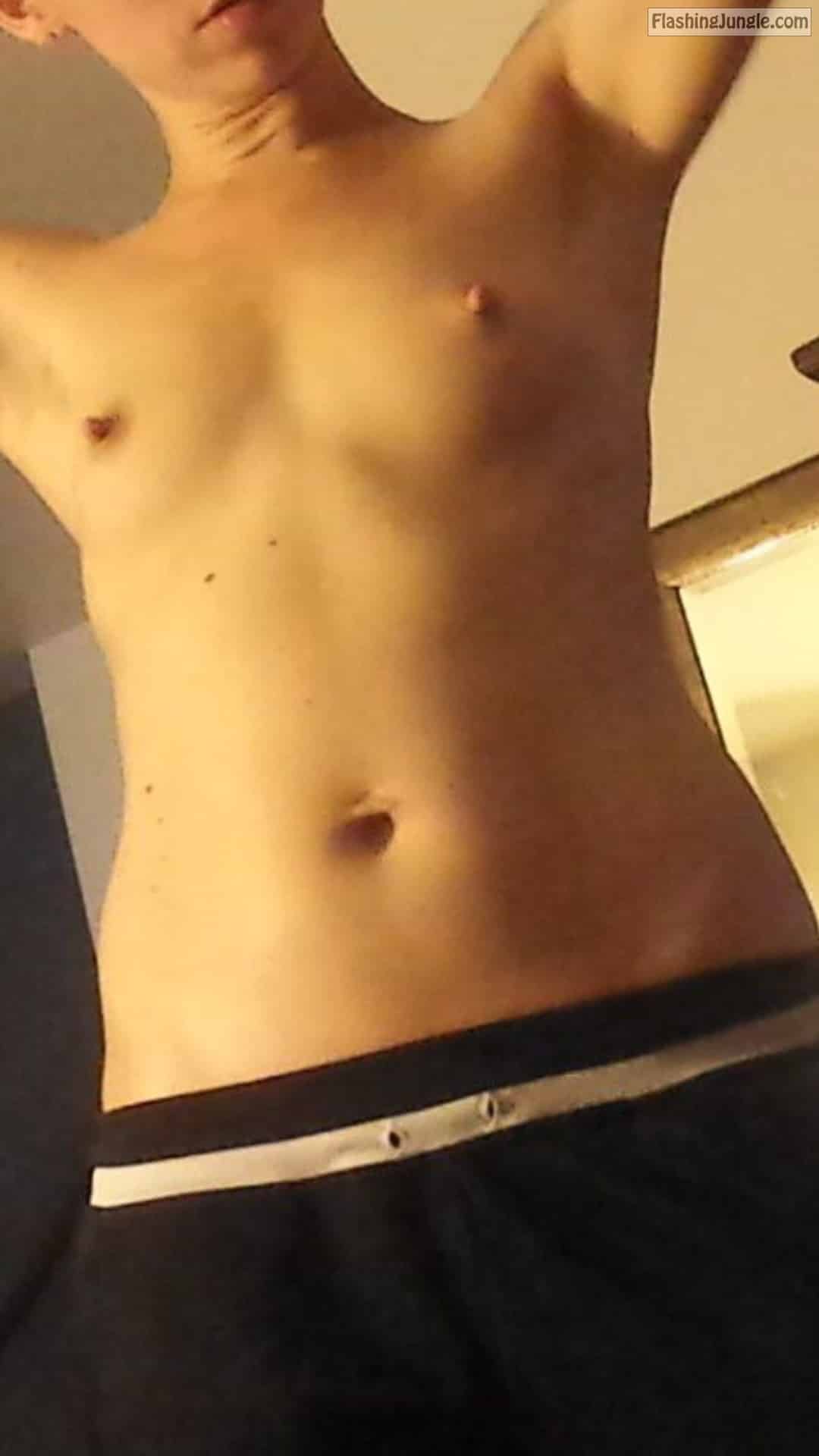 flashing tits selfie skinny