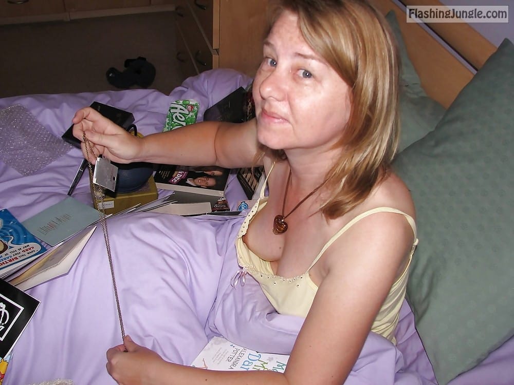 hotwife pictures tumblr - tumblr_p2zaetSJlZ1w7mgb6o1_1280 - Bitch Flashing Pics