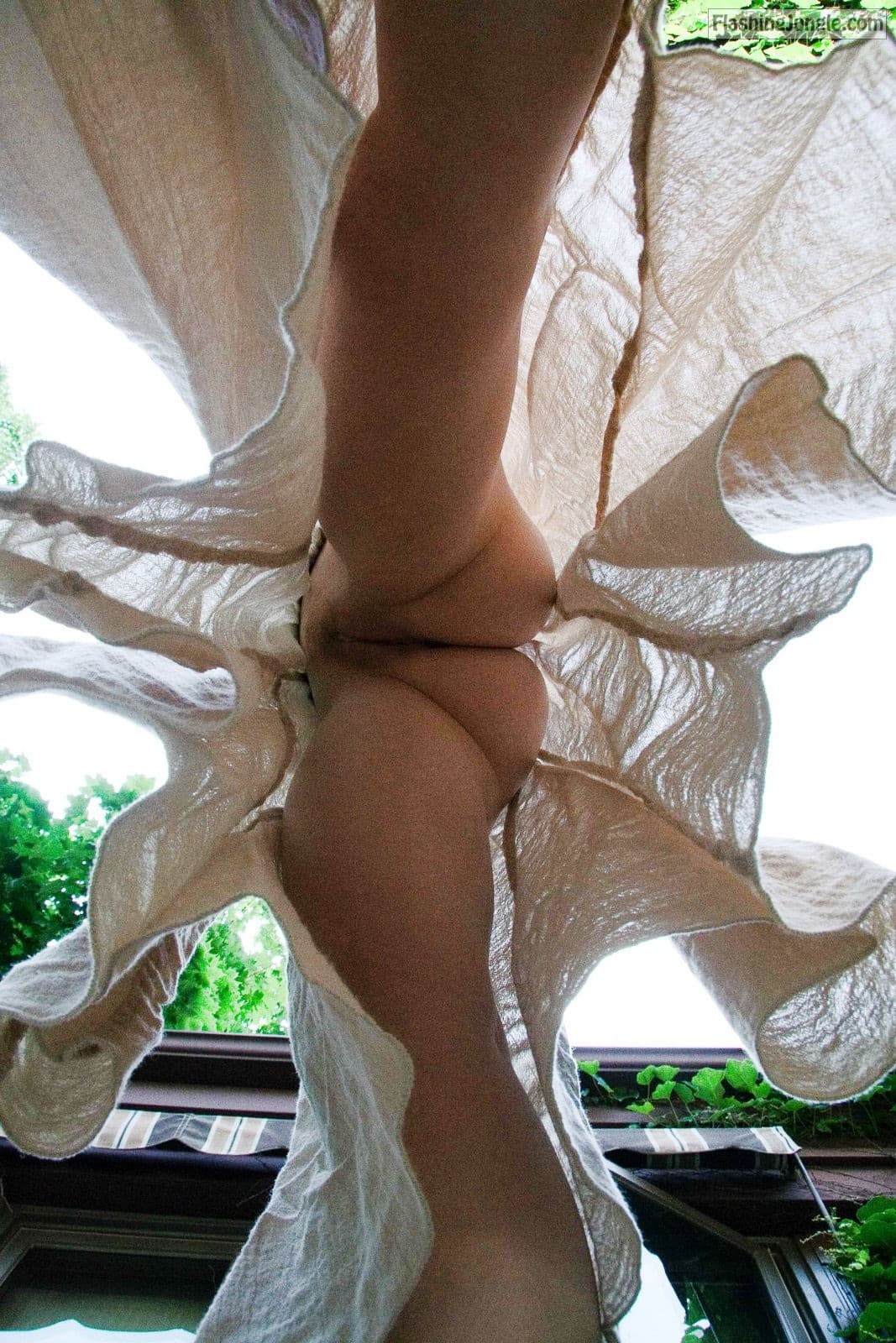 upskirt no panties tumblr - tumblr_m13aloQY051qk8lroo1_1280 - No Panties Pics