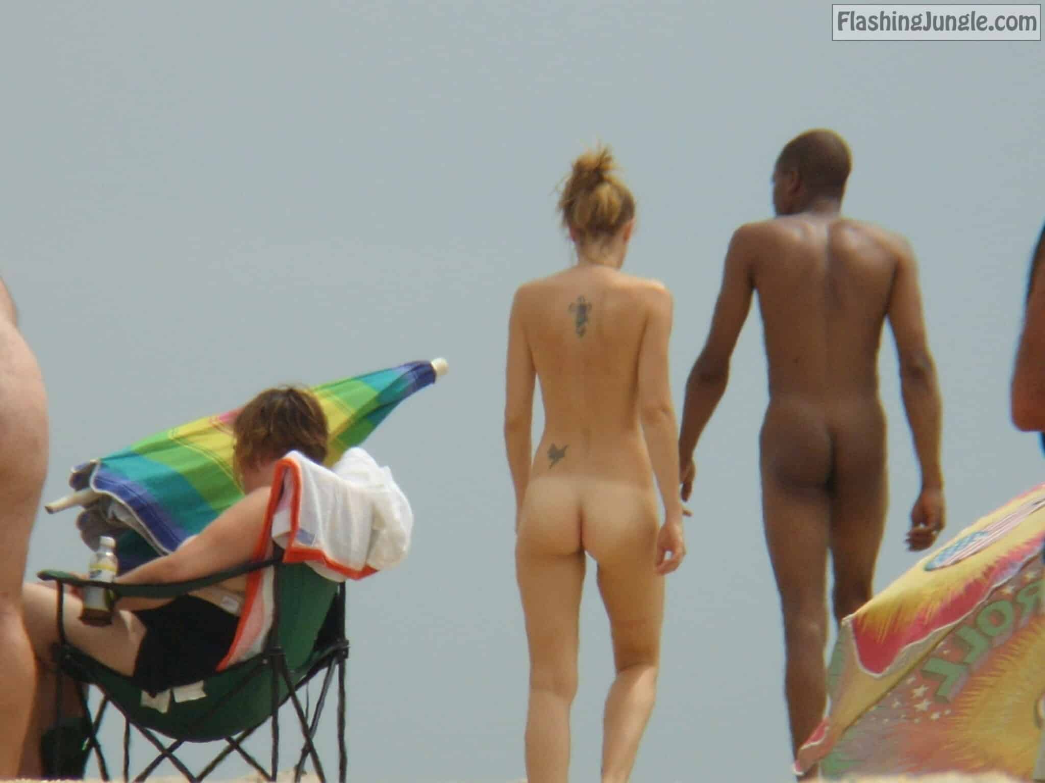 beach clothing fails - Slim beach bitch (1) Sexy slim beach bitch - Nude Beach Pics