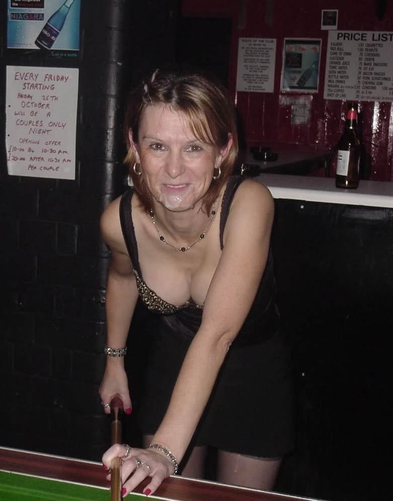 waptrick online xxxpictures - Blondie slut after her working day Shall we make her famous online? - Bitch Flashing Pics