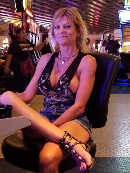 waptric yoruba porn star - Erin goes out! Pay attention to her – she will become an Internet star! - Bitch Flashing Pics