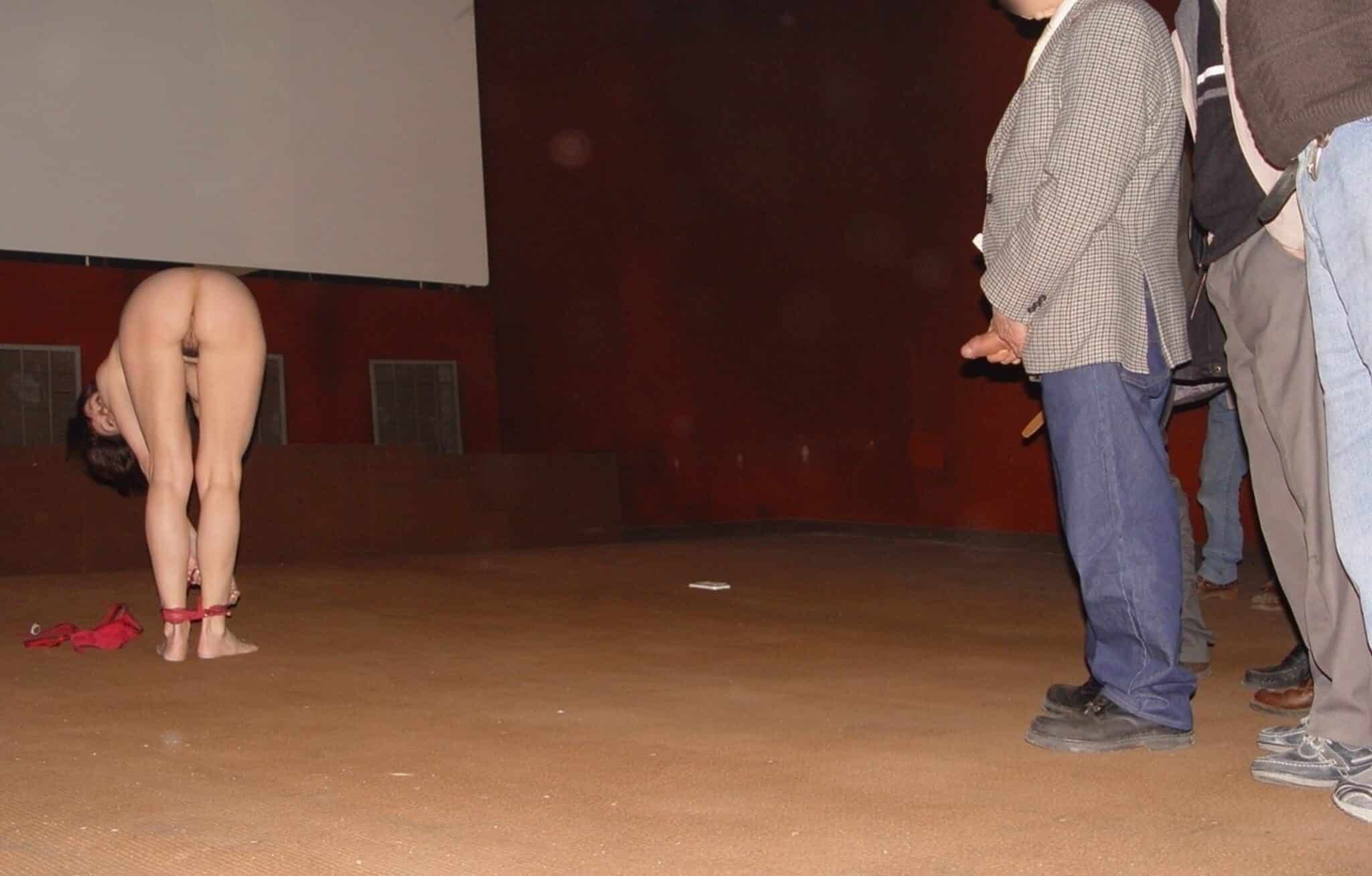 gang bang dee nude - Caroline is preparing for a gang bang It will be hot! Do you want to see more? - Ass Flash Pics