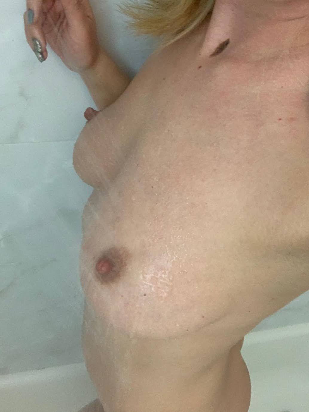 osun state girls sex images - Alexandra and her tits Let's make her famous on the Internet! - Bitch Flashing Pics