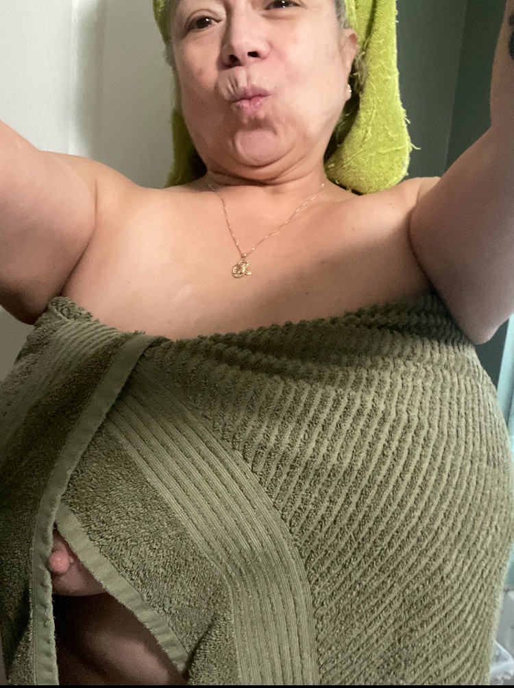 nipple pokies - Granny’s flirty nipple What a surprise! hot grannies upskirt in supermarket pictures view - Boobs Flash Pics