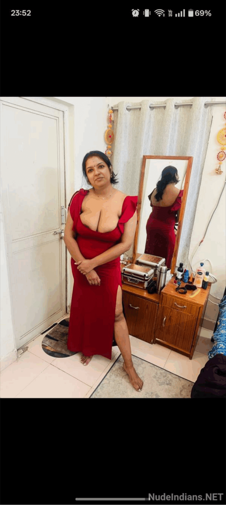 french mature milf naked - So horny!!!Desi Lady loves to show off Perfect shapes! I want to see more girls like that! - Bitch Flashing Pics