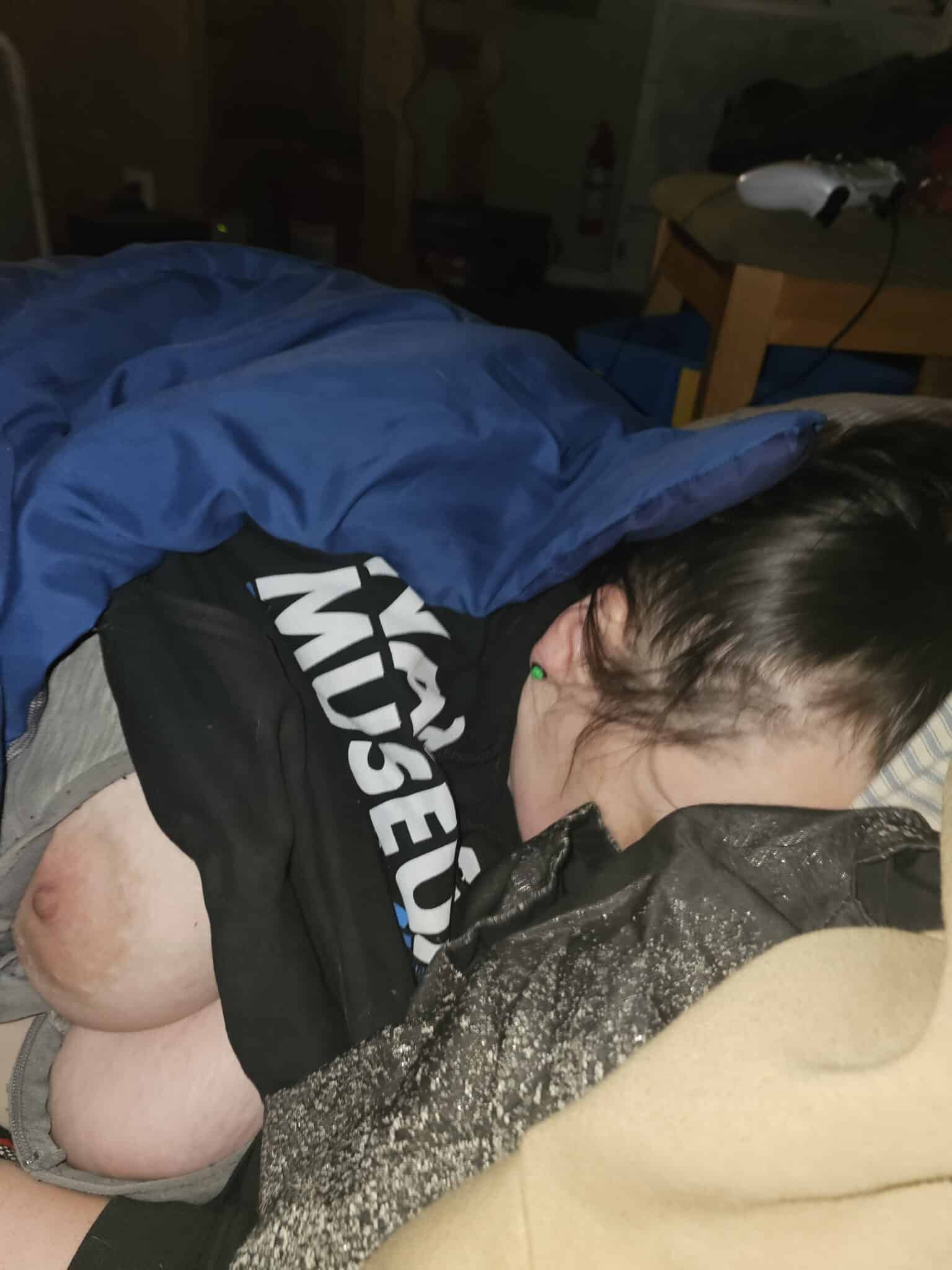 hot oriental shy upskirt pics - Shy babe is flashing her tits Hot as hell! Such a body deserves attention! - Bitch Flashing Pics