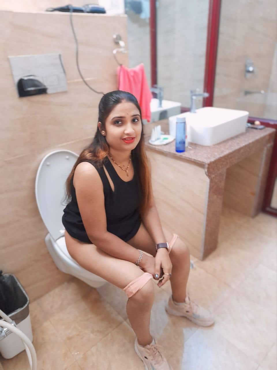 tween panty pissing - Desi on toilet – hot view! Desi bhabhi is pissing. - Bitch Flashing Pics
