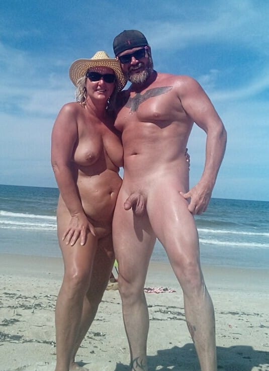 nude beach couple - Random girl at the nude beach and I Met this girl at the nude beach… lainey marie naked - Bitch Flashing Pics