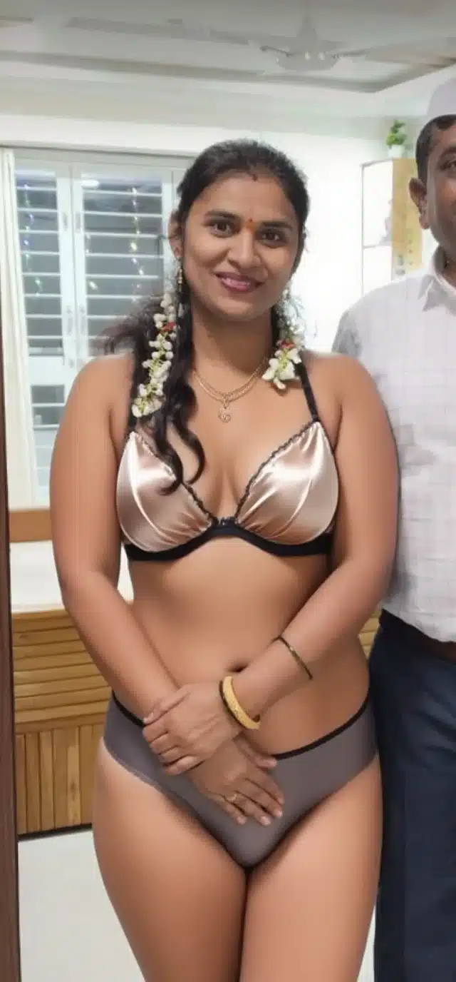 voyeur wife groped in public - House wife and web whore I love such naughty girls! - Bitch Flashing Pics