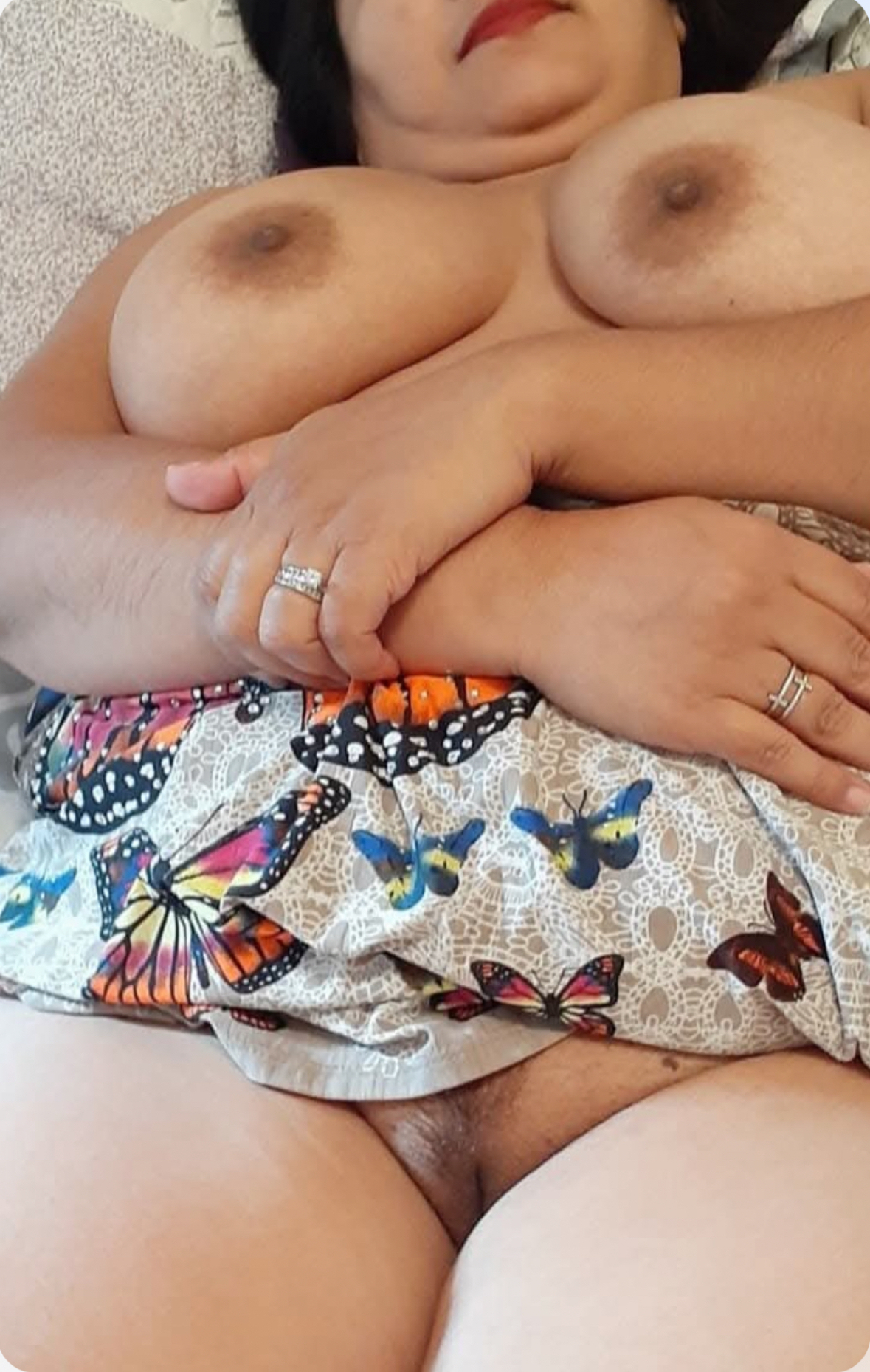 beautiful kenyan pussy pic - Latina wife is showing her goodies! Sexy girl! Hot ebony naija girl with big boobs and wet clit leaked nude photo - Bitch Flashing Pics