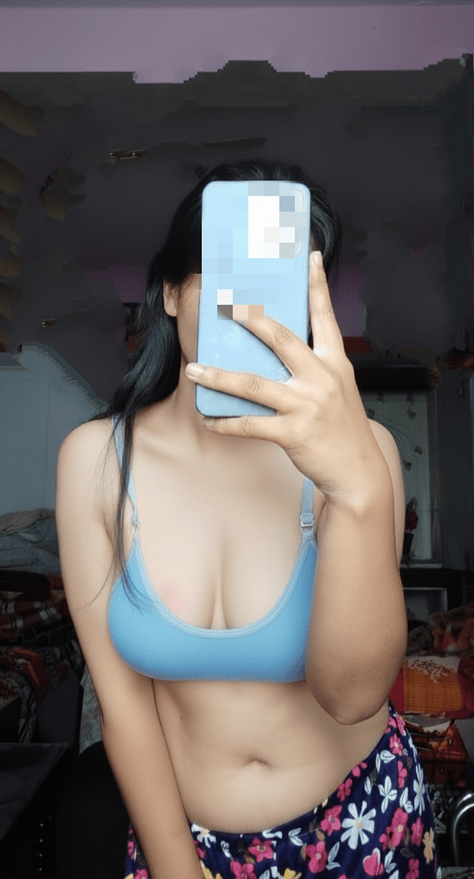 unaware pronebone nudes - Caught in the Act: Asian Beauty Flashes Her Boobs on Camera A young woman's private moment is captured as she inadvertently exposes herself while using her smartphone, revealing her breasts in a softly lit room. - Real Amateurs