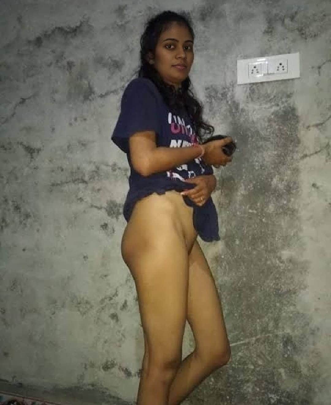 waptrick x ass pussy image - Teen Flashes Her Shaved Pussy in Private Moment South Asian teen flashes her shaved pussy in a private moment, capturing a vulnerable yet confident stance with a phone in hand. - Public Sex Pics