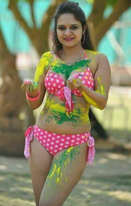 girls laying in park upskirt buttplug tease - Indian MILF Sagarika Das Flashes Her Pink Thong in the Sun Sagarika Das, an Indian MILF, flashes her pink thong in an outdoor setting, showcasing her curvy figure and confident demeanor. - Bitch Flashing Pics