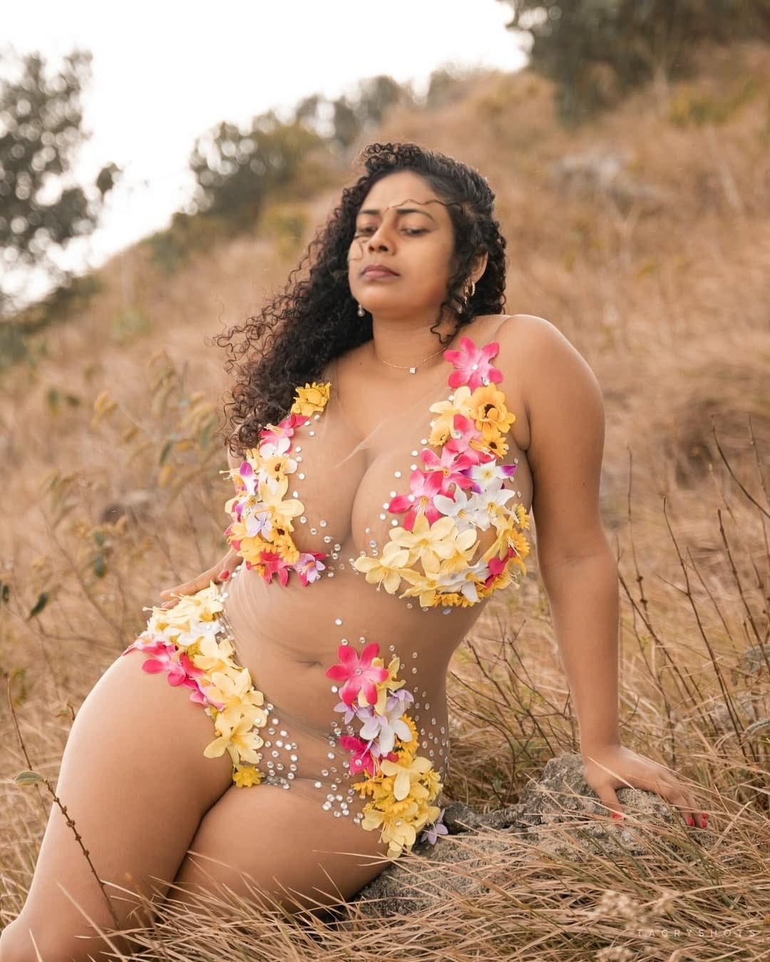 fuck her ass on pantaside pc - Mature MILF Flashes Her Curves in a Flowery Bikini Sabita Pattnaik, known as Chudri, poses confidently in a sheer, flower-adorned bikini on a grassy field, supported by her boyfriend and husband. - Bitch Flashing Pics