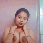 Curvy South Asian Beauty Flashing Her Assets