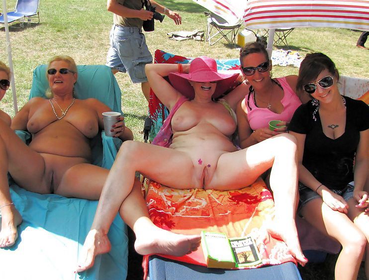 isian black pusy photo - Public Park Flash: Naked Women in Broad Daylight Four women flash in a public park, showcasing their bodies with confidence. Nude and partially nude, they stand in broad daylight, reclaiming the space. - Boobs Flash Pics