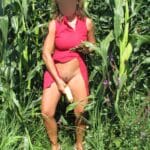 Mature MILF Flashing in Cornfield: Public Pussy Play