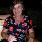 Park Bench Voyeur: No Panties Under the Dress