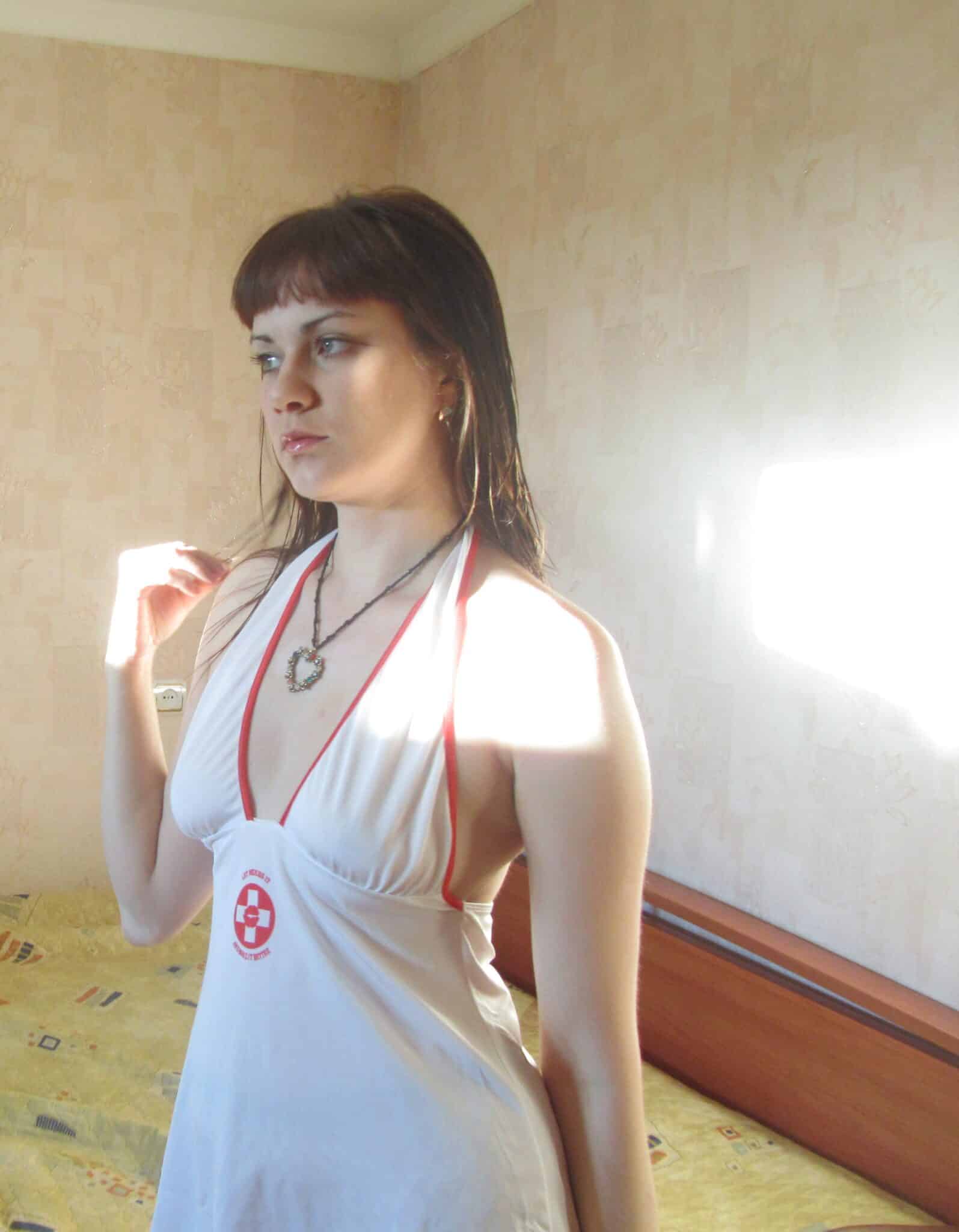 erome hijab boobs - MILF Flashes Her Massive Tits in Public A confident MILF flashes her large breasts in public, drawing attention and pride from her husband, who watches from a distance. - Boobs Flash Pics