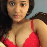 Tamil Girl Flashes Her Boobs in Lace Bra
