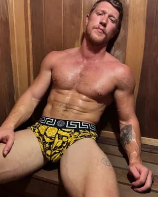 Oliver Flynn onlyfans