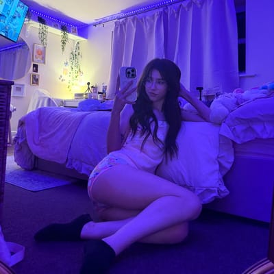 Anna B Brown huge tits onlyfans