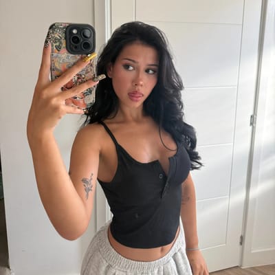 Anna OnlyFans 18+