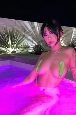 Bambi OnlyFans glossy lips content