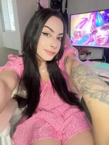 Bia Luna bringing goth Trans Men flavor