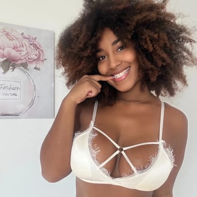 Laila Santiago OnlyFans