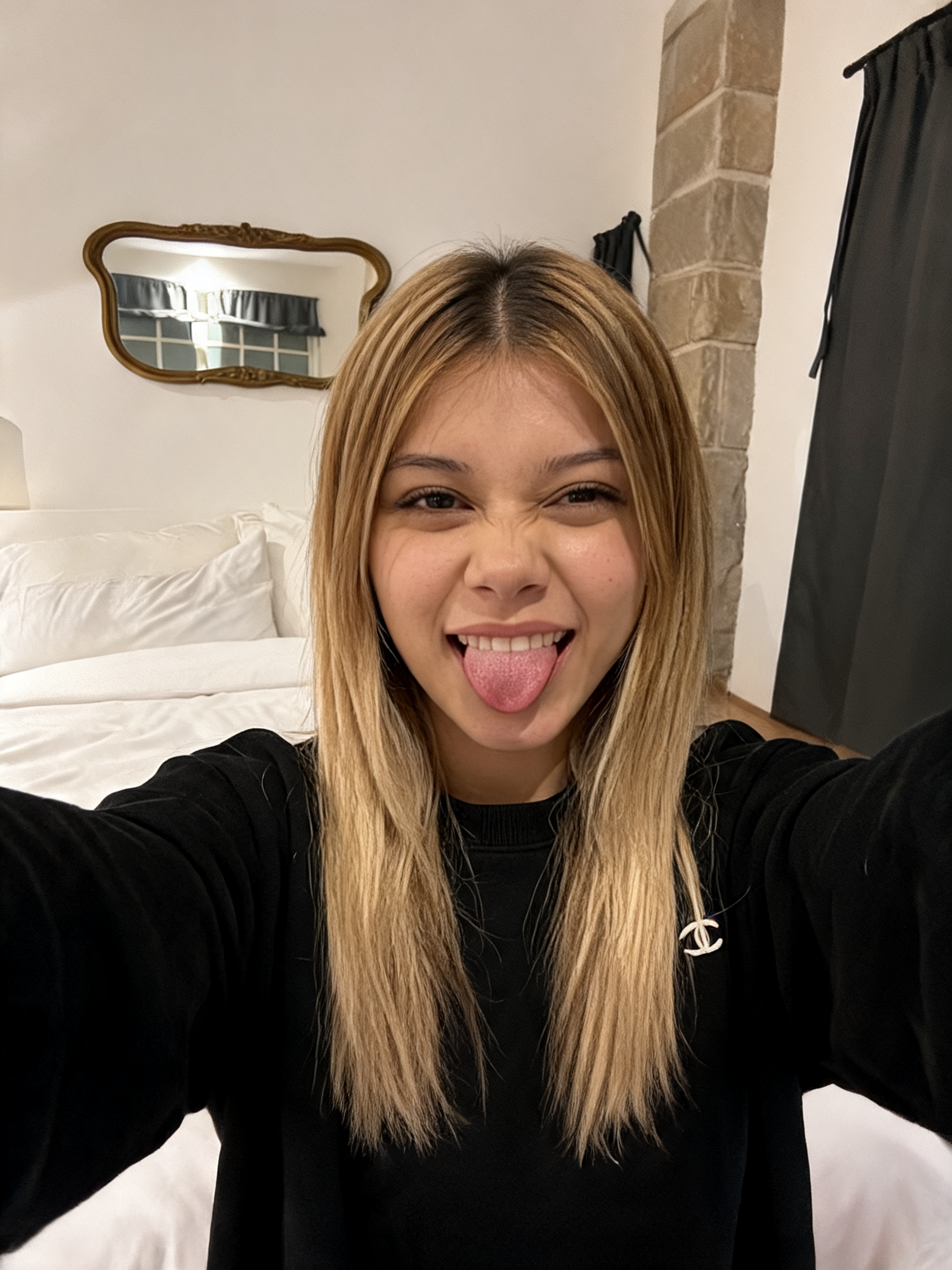 Ellie Bedroom Scene creators